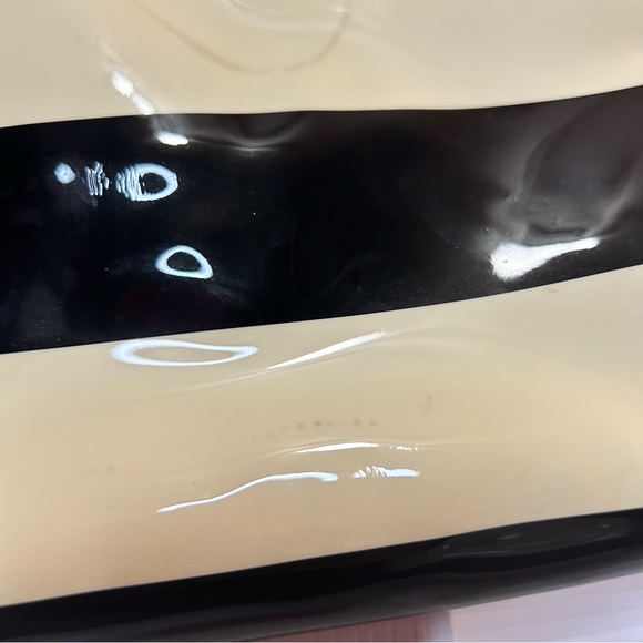 Kate Spade ♠️ Penn Valley Amy Striped Crossbody - Picture 7 of 10